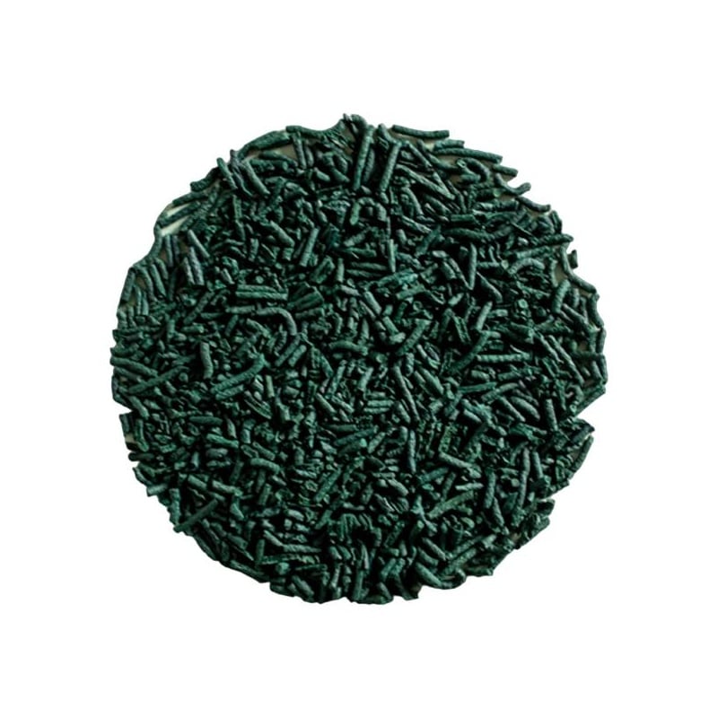 Zoom sur les paillettes de spiruline de la marque Etika Spirlina