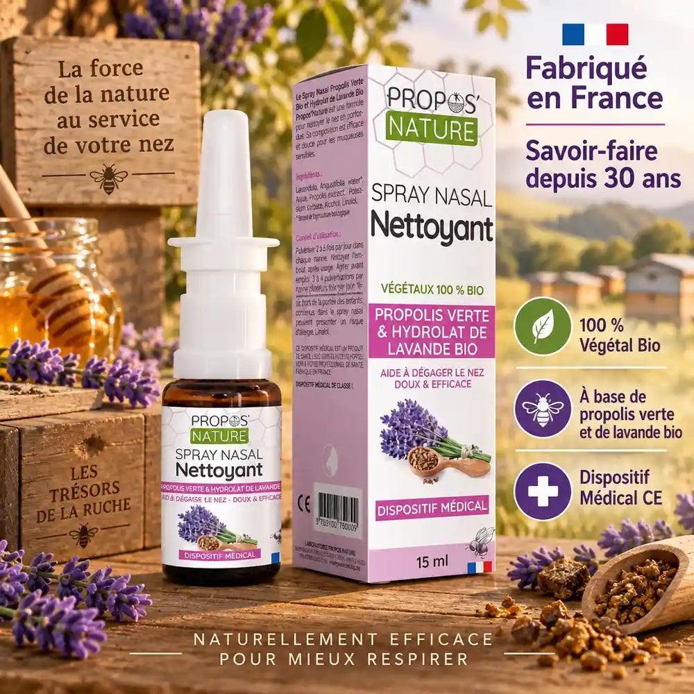 Spray nasal Propolis Verte Lavande Bio Propos'Nature en flacon avec emballage sur établi artisanal