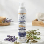 Spray Purifiant Provence Bio Florame 180ml avec lavande et herbes séchées sur marbre blanc