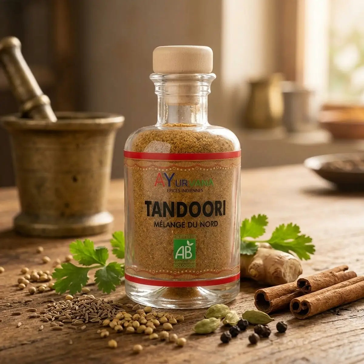 Tandoori Bio AyurVana 50g avec épices, gingembre et cilantro sur bois rustique