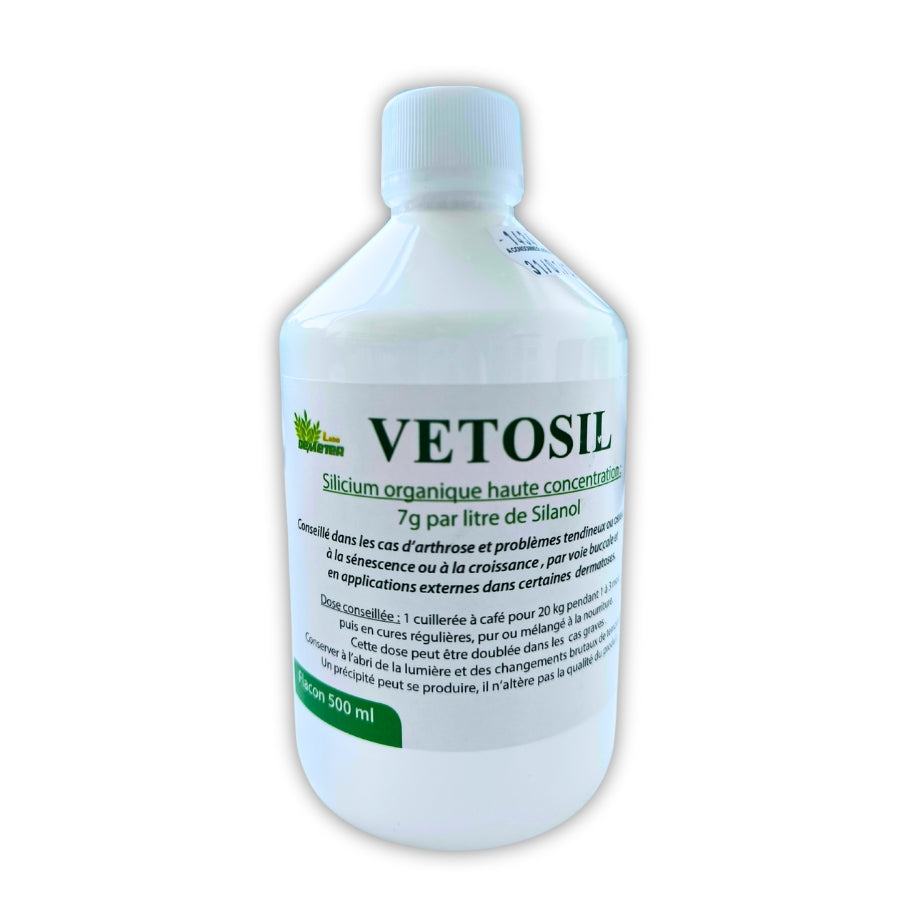 Une bouteille de Vetosil en format de 500ml de la marque Labo Demter