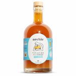 Bouteille Archie vinaigre de cidre bio 500ml avec mère, étiquette bleue, fond blanc